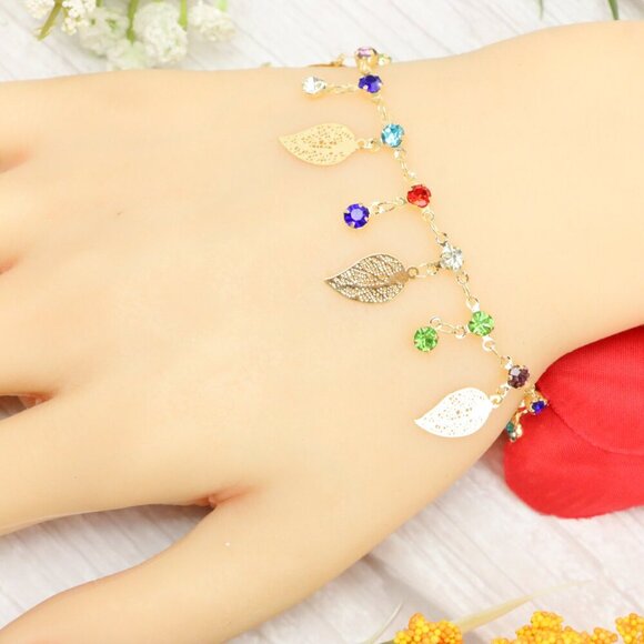 "Trendy Handmade Bracelet – A Thoughtful Gift for Girls & Women | UNVRC1167 - Picture 10 of 10